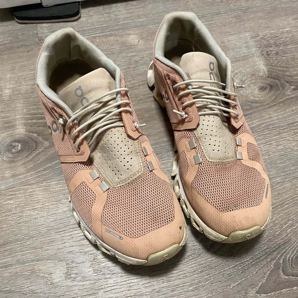 OnCloud running shoes - Women’s